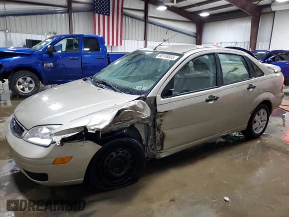 ✅ 2006 Ford Focus S • VIN: 1FAHP34N66W229395 • Lot: 90108605. Wystawiony na Copart z przebiegiem 85 544 mil. Bezpłatny archiwum sprzedaży aukcyjnych z USA i szczegółowy raport historii pojazdu na DreamBid. Zdjęcie 1.