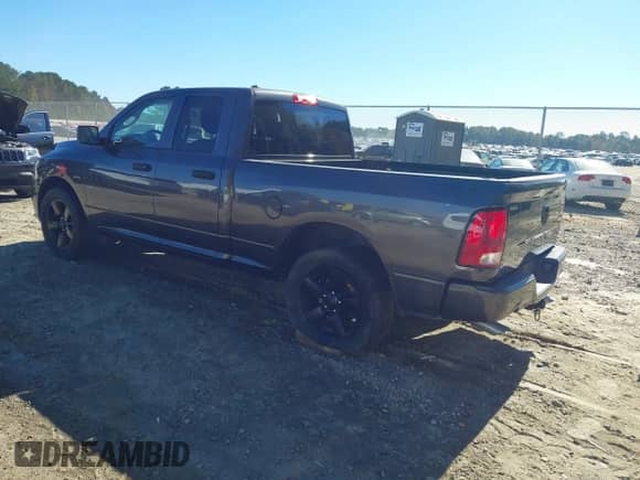 2019 Ram 1500 Tradesman z VIN 1C6RR6FTXKS515121, wystawiony jako IAAI lot #43425831 z przebiegiem 133 890 mil mil oraz . Historia ofert i sprzedaży dostępna na DreamBid. Obrazek 3.