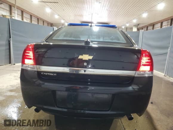 ✅ 2016 Chevrolet Caprice Police Police • VIN: 6G3NS5U33GL230547 • Лот: 79133944. Опубликован ранее на Copart с пробегом 112 832 миль. Бесплатный доступ к архиву аукционных продаж из США и подробный отчёт об истории автомобиля на DreamBid. Изображение 6.