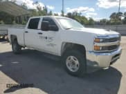 ✅ 2018 Chevrolet Silverado 2500HD Work Truck • VIN: 1GC1CUEY0JF100762 • Lot: 71463255. Wystawiony na Copart z przebiegiem 191 286 mil. Bezpłatny archiwum sprzedaży aukcyjnych z USA i szczegółowy raport historii pojazdu na DreamBid. Zdjęcie 4.