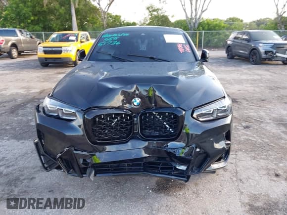 ✅ 2025 BMW X4 xDrive30i • VIN: 5UX33DT06S9X74886 • Lot: 42731054. Listed on IAAI with 7,278 mi. Free auction sales archive from the USA and detailed vehicle history report at DreamBid. Image 12.