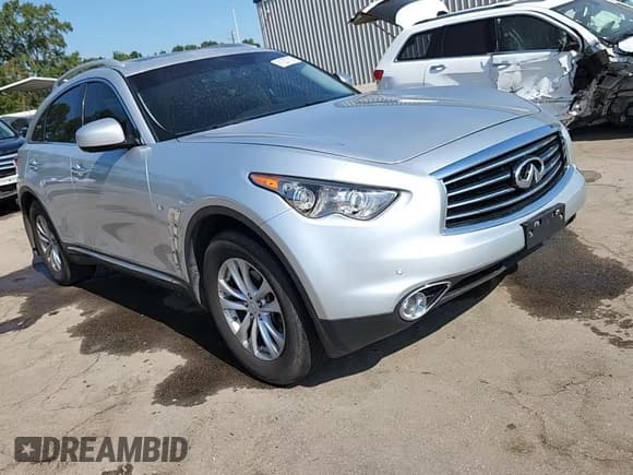 ✅ 2016 Infiniti QX70 • VIN: JN8CS1MW5GM751324 • Lot: 81257215. Wystawiony na Copart z przebiegiem 120 192 mil. Bezpłatny archiwum sprzedaży aukcyjnych z USA i szczegółowy raport historii pojazdu na DreamBid. Zdjęcie 14.