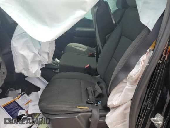 ✅ 2020 Chevrolet Silverado 1500 Custom • VIN: 3GCPWBEF7LG380427 • Lot: 69968474. Wystawiony na Copart z przebiegiem Nie podano. Bezpłatny archiwum sprzedaży aukcyjnych z USA i szczegółowy raport historii pojazdu na DreamBid. Zdjęcie 7.