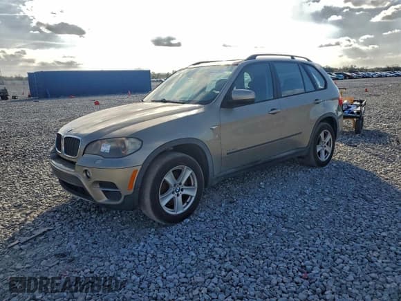 ✅ 2011 BMW X5 35i • VIN: 5UXZV4C52BL412654 • Lot: 96971295. Wystawiony na Copart z przebiegiem 77 112 mil. Bezpłatny archiwum sprzedaży aukcyjnych z USA i szczegółowy raport historii pojazdu na DreamBid. Zdjęcie 1.
