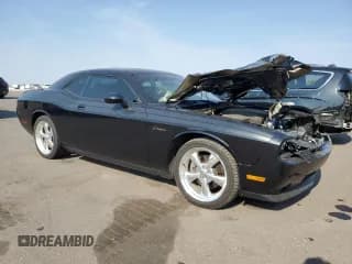✅ 2009 Dodge Challenger R/T • VIN: 2B3LJ54T09H641350 • Lot: 74468334. Wystawiony na Copart z przebiegiem 64 001 mil. Bezpłatny archiwum sprzedaży aukcyjnych z USA i szczegółowy raport historii pojazdu na DreamBid. Zdjęcie 4.
