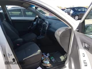 ✅ 2007 Toyota Matrix STD • VIN: 2T1KR32E57C677862 • Лот: 43790820. Опубликован ранее на IAAI с пробегом 299 999 миль. Бесплатный доступ к архиву аукционных продаж из США и подробный отчёт об истории автомобиля на DreamBid. Изображение 5.