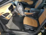 ✅ 2017 Chevrolet Volt Premier • VIN: 1G1RD6S56HU190892 • Lot: 82742613. Wystawiony na Copart z przebiegiem Nie podano. Bezpłatny archiwum sprzedaży aukcyjnych z USA i szczegółowy raport historii pojazdu na DreamBid. Zdjęcie 7.