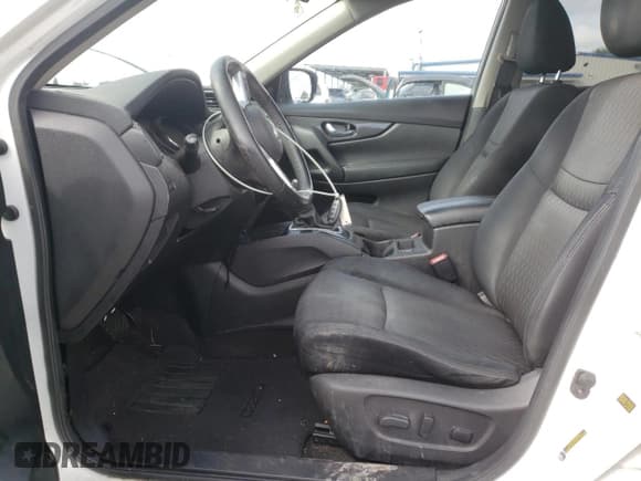 ✅ 2017 Nissan Rogue SV • VIN: JN8AT2MT6HW153622 • Lot: 85821555. Wystawiony na Copart z przebiegiem 101 961 mil. Bezpłatny archiwum sprzedaży aukcyjnych z USA i szczegółowy raport historii pojazdu na DreamBid. Zdjęcie 7.