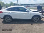 ✅ 2015 BMW X4 xDrive35i • VIN: 5UXXW5C54F0E88882 • Lot: 42159385. Wystawiony na IAAI z przebiegiem 110 000 mil. Bezpłatny archiwum sprzedaży aukcyjnych z USA i szczegółowy raport historii pojazdu na DreamBid. Zdjęcie 13.