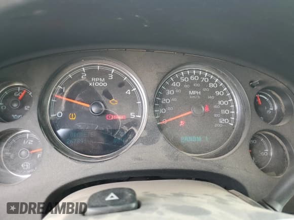 ✅ 2012 Chevrolet Silverado 2500HD LTZ • VIN: 1GC1KYE8XCF188829 • Лот: 86715165. Опубликован ранее на Copart с пробегом 267 891 миль. Бесплатный доступ к архиву аукционных продаж из США и подробный отчёт об истории автомобиля на DreamBid. Изображение 9.