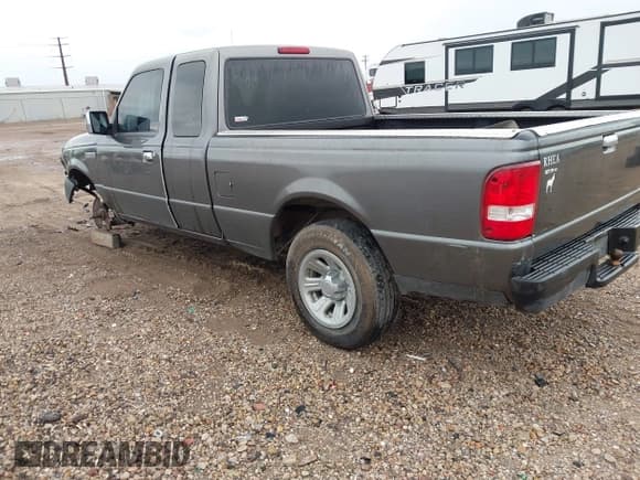 ✅ 2007 Ford Ranger STX • VIN: 1FTYR44U27PA13430 • Lot: 43525969. Wystawiony na IAAI z przebiegiem 174 253 mil. Bezpłatny archiwum sprzedaży aukcyjnych z USA i szczegółowy raport historii pojazdu na DreamBid. Zdjęcie 3.