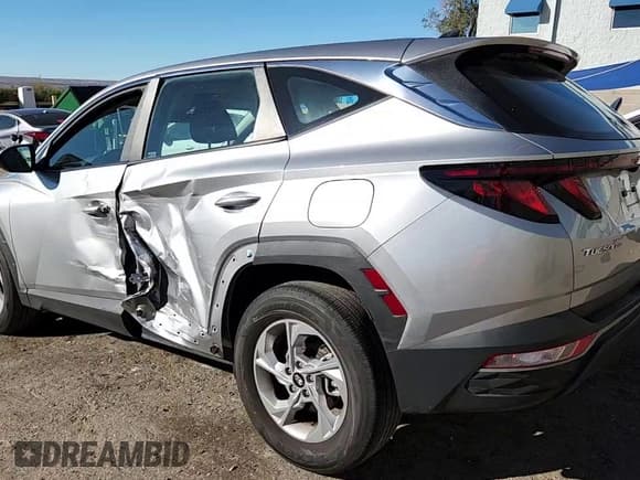 ✅ 2024 Hyundai Tucson SE • VIN: 5NMJA3DE3RH402987 • Lot: 87104965. Listed on Copart with 23,035 mi. Free auction sales archive from the USA and detailed vehicle history report at DreamBid. Image 14.