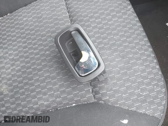 ✅ 2009 Chevrolet Cobalt 1LT • VIN: 1G1AT58H697247829 • Lot: 40084838. Wystawiony na IAAI z przebiegiem 125 185 mil. Bezpłatny archiwum sprzedaży aukcyjnych z USA i szczegółowy raport historii pojazdu na DreamBid. Zdjęcie 11.