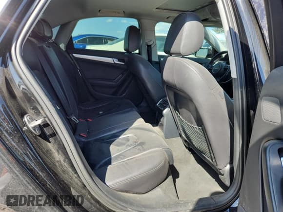 ✅ 2015 Audi A4 Premium Plus • VIN: WAUEFAFL4FN016688 • Лот: 72091425. Опубликован ранее на Copart с пробегом 157 014 миль. Бесплатный доступ к архиву аукционных продаж из США и подробный отчёт об истории автомобиля на DreamBid. Изображение 10.