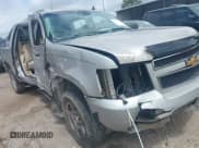 ✅ 2007 Chevrolet Avalanche LTZ • VIN: 3GNEC120X7G116612 • Lot: 42276574. Listed on IAAI with Not provided. Free auction sales archive from the USA and detailed vehicle history report at DreamBid. Image 14.