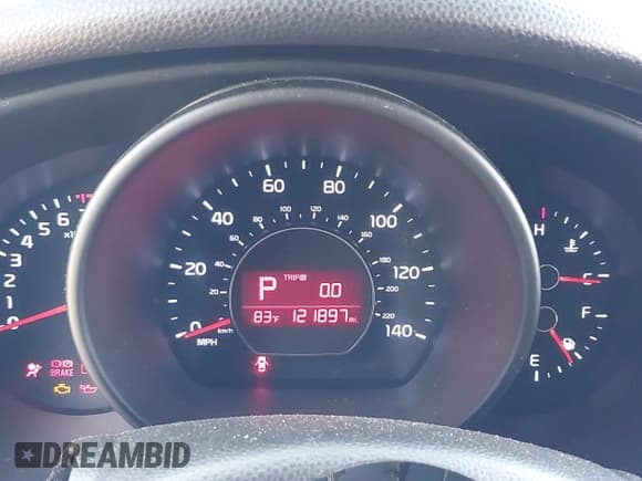 ✅ 2017 Kia Soul • VIN: KNDJN2A22H7502867 • Lot: 42587122. Listed on IAAI with 121,897 mi. Free auction sales archive from the USA and detailed vehicle history report at DreamBid. Image 7.