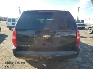 ✅ 2008 Chevrolet Suburban 3LT • VIN: 1GNFC16J28J188573 • Lot: 82475484. Wystawiony na Copart z przebiegiem 278 733 mil. Bezpłatny archiwum sprzedaży aukcyjnych z USA i szczegółowy raport historii pojazdu na DreamBid. Zdjęcie 6.