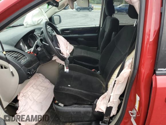 ✅ 2014 Dodge Grand Caravan SE • VIN: 2C4RDGBG7ER276574 • Lot: 81857485. Wystawiony na Copart z przebiegiem 105 903 mil. Bezpłatny archiwum sprzedaży aukcyjnych z USA i szczegółowy raport historii pojazdu na DreamBid. Zdjęcie 7.