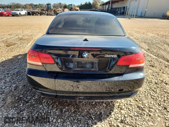 ✅ 2010 BMW 3 Series 328i • VIN: WBAWL1C52AP491577 • Lot: 92499415. Wystawiony na Copart z przebiegiem 116 757 mil. Bezpłatny archiwum sprzedaży aukcyjnych z USA i szczegółowy raport historii pojazdu na DreamBid. Zdjęcie 6.