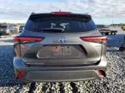 ✅ 2023 Toyota Highlander Hybrid LE • VIN: 5TDBBRCH2PS111231 • Lot: 86892375. Listed on Copart with 50,057 mi. Free auction sales archive from the USA and detailed vehicle history report at DreamBid. Image 6.