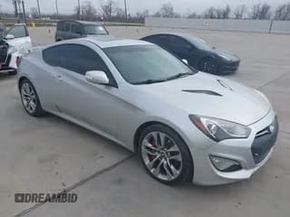✅ 2013 Hyundai Genesis Coupe Track • VIN: KMHHU6KJ5DU111864 • Lot: 41554926. Wystawiony na IAAI z przebiegiem 108 730 mil. Bezpłatny archiwum sprzedaży aukcyjnych z USA i szczegółowy raport historii pojazdu na DreamBid. Zdjęcie 1.