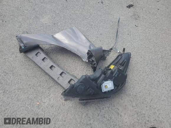 ✅ 2012 Hyundai Azera • VIN: KMHFH4JG3CA143735 • Лот: 52442055. Опубликован ранее на Copart с пробегом 108 708 миль. Бесплатный доступ к архиву аукционных продаж из США и подробный отчёт об истории автомобиля на DreamBid. Изображение 12.