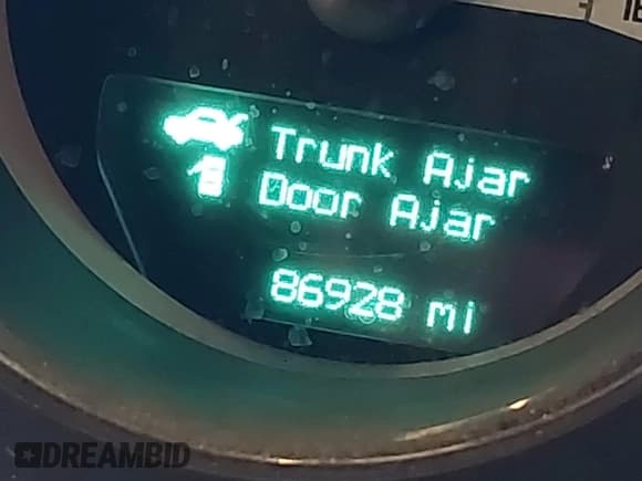 ✅ 2014 Dodge Challenger R/T 100th Anniversary Appearance • VIN: 2C3CDYBT4EH281993 • Lot: 42687365. Listed on IAAI with 86,928 mi. Free auction sales archive from the USA and detailed vehicle history report at DreamBid. Image 16.