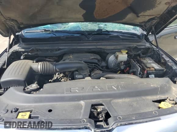 2019 Ram 1500 Limited z VIN 1C6SRFPT1KN553836, wystawiony jako Copart lot #64444235 z przebiegiem 131 978 mil mil oraz Szkoda całkowita • Salvage title. Historia ofert i sprzedaży dostępna na DreamBid. Obrazek 11.