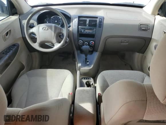 2008 Hyundai Tucson GLS с VIN KM8JM12B68U735319, выставлен на аукционе Copart как лот 78757744 с пробегом 85 585 миль миль и Чистый • Clean title. История ставок и продаж доступна на DreamBid. Изображение 8.