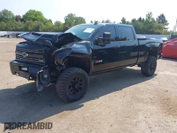 ✅ 2017 Chevrolet Silverado 2500HD LT • VIN: 1GC1KVEY2HF115380 • Lot: 42371106. Listed on IAAI with 85,281 mi. Free auction sales archive from the USA and detailed vehicle history report at DreamBid. Image 17.