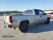 ✅ 2004 Chevrolet Silverado 1500 Z71 • VIN: 2GCEK19T541282617 • Лот: 86087845. Опубликован ранее на Copart с пробегом Не указан. Бесплатный доступ к архиву аукционных продаж из США и подробный отчёт об истории автомобиля на DreamBid. Изображение 3.
