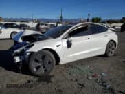 ✅ 2023 Tesla Model 3 • VIN: 5YJ3E1EA0PF691161 • Lot: 42307895. Wystawiony na Copart z przebiegiem 29 952 mil. Bezpłatny archiwum sprzedaży aukcyjnych z USA i szczegółowy raport historii pojazdu na DreamBid. Zdjęcie 1.