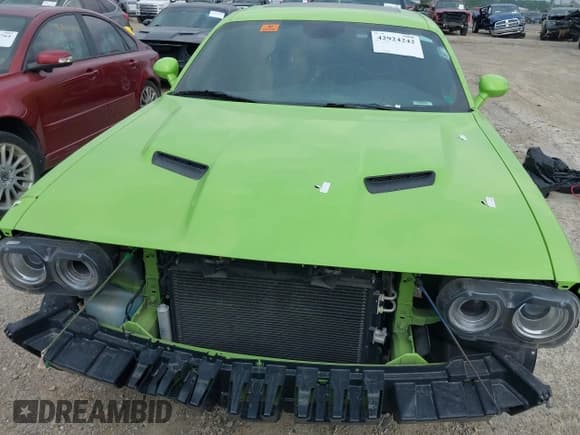 ✅ 2015 Dodge Challenger R/T Plus • VIN: 2C3CDZBT1FH703273 • Lot: 42924242. Wystawiony na IAAI z przebiegiem 130 088 mil. Bezpłatny archiwum sprzedaży aukcyjnych z USA i szczegółowy raport historii pojazdu na DreamBid. Zdjęcie 6.