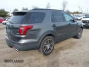 ✅ 2017 Ford Explorer Sport • VIN: 1FM5K8GT9HGB18786 • Лот: 43872301. Опубликован ранее на IAAI с пробегом 209 183 миль. Бесплатный доступ к архиву аукционных продаж из США и подробный отчёт об истории автомобиля на DreamBid. Изображение 4.