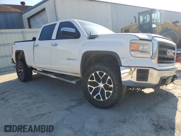 ✅ 2014 GMC Sierra 1500 • VIN: 3GTU2TECXEG412784 • Лот: 71651395. Опубликован ранее на Copart с пробегом 138 923 миль. Бесплатный доступ к архиву аукционных продаж из США и подробный отчёт об истории автомобиля на DreamBid. Изображение 4.