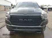 ✅ 2021 Ram 1500 Limited • VIN: 1C6RREHM9MN609198 • Lot: 59219925. Wystawiony na Copart z przebiegiem 61 656 mil. Bezpłatny archiwum sprzedaży aukcyjnych z USA i szczegółowy raport historii pojazdu na DreamBid. Zdjęcie 5.