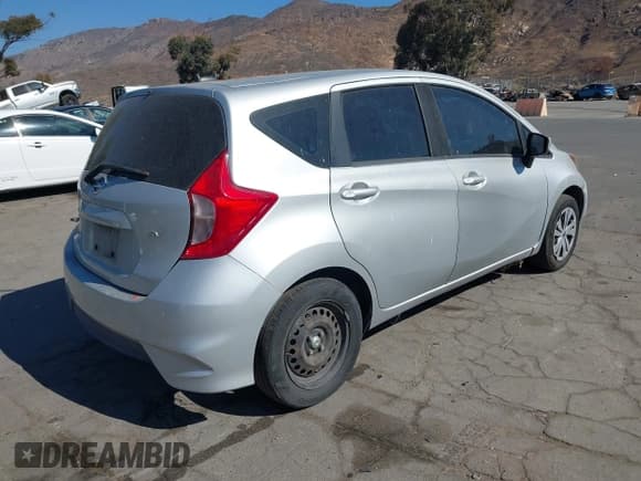 ✅ 2017 Nissan Note SV • VIN: 3N1CE2CP2HL363355 • Лот: 43623176. Опубликован ранее на IAAI с пробегом 189 909 миль. Бесплатный доступ к архиву аукционных продаж из США и подробный отчёт об истории автомобиля на DreamBid. Изображение 4.