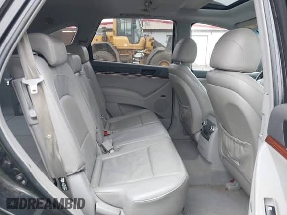 2007 Hyundai Veracruz GLS с VIN KM8NU13C37U024152, выставлен на аукционе IAAI как лот 41550416 с пробегом 249 370 миль миль и . История ставок и продаж доступна на DreamBid. Изображение 8.