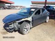 ✅ 2018 Tesla Model 3 Long Range Battery • VIN: 5YJ3E1EB6JF105837 • Lot: 41763460. Wystawiony na IAAI z przebiegiem 100 387 mil. Bezpłatny archiwum sprzedaży aukcyjnych z USA i szczegółowy raport historii pojazdu na DreamBid. Zdjęcie 2.