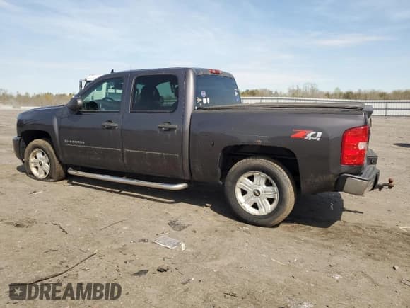 ✅ 2010 Chevrolet Silverado 1500 LT • VIN: 3GCRKSE35AG271746 • Лот: 49244764. Опубликован ранее на Copart с пробегом 246 888 миль. Бесплатный доступ к архиву аукционных продаж из США и подробный отчёт об истории автомобиля на DreamBid. Изображение 2.
