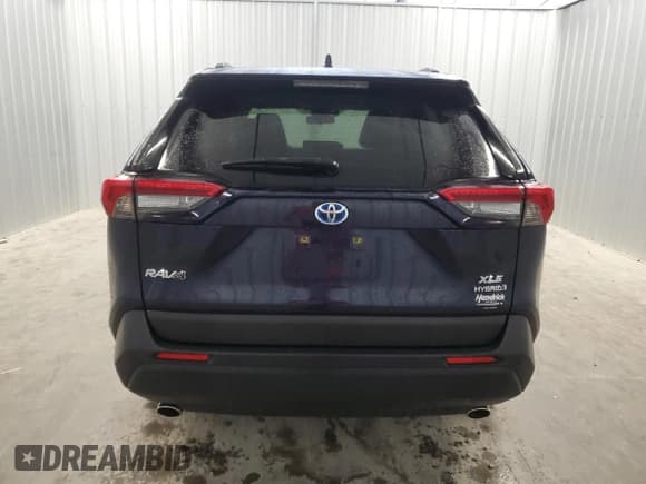 ✅ 2024 Toyota RAV4 Hybrid XLE Premium • VIN: JTMB6RFV4RD121070 • Lot: 59572625. Listed on Copart with 11,470 mi. Free auction sales archive from the USA and detailed vehicle history report at DreamBid. Image 6.