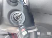 ✅ 2012 Hyundai Veloster w/Gray Int • VIN: KMHTC6AD8CU019848 • Lot: 42392772. Wystawiony na IAAI z przebiegiem 118 463 mil. Bezpłatny archiwum sprzedaży aukcyjnych z USA i szczegółowy raport historii pojazdu na DreamBid. Zdjęcie 11.