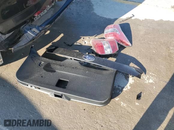 2015 Subaru Forester Limited с VIN JF2SJAHC3FH588188, выставлен на аукционе Copart как лот 84404685 с пробегом 84 289 миль миль и Списание • Salvage title. История ставок и продаж доступна на DreamBid. Изображение 13.