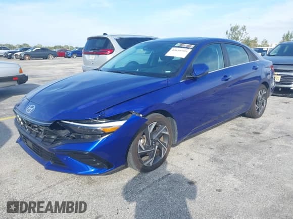 ✅ 2024 Hyundai Elantra Limited • VIN: KMHLP4DG2RU662607 • Lot: 43659309. Listed on IAAI with 42,890 mi. Free auction sales archive from the USA and detailed vehicle history report at DreamBid. Image 17.