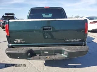 ✅ 2003 Chevrolet S-10 LS • VIN: 1GCDT13X43K101798 • Лот: 50692465. Опубликован ранее на Copart с пробегом 252 686 миль. Бесплатный доступ к архиву аукционных продаж из США и подробный отчёт об истории автомобиля на DreamBid. Изображение 6.