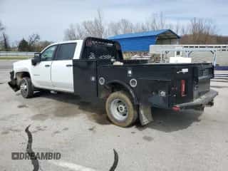 2022 Chevrolet Silverado 3500 с VIN 1GB4YSE72NF330775, выставлен на аукционе Copart как лот 50227885 с пробегом 76 634 миль миль и Списание • Salvage title. История ставок и продаж доступна на DreamBid. Изображение 2.