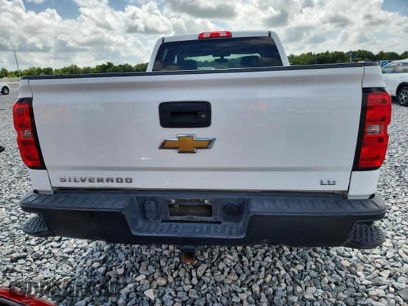 ✅ 2019 Chevrolet Silverado 1500 Work Truck • VIN: 2GCRCNEC9K1127173 • Lot: 70046435. Wystawiony na Copart z przebiegiem 94 711 mil. Bezpłatny archiwum sprzedaży aukcyjnych z USA i szczegółowy raport historii pojazdu na DreamBid. Zdjęcie 6.