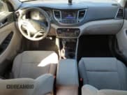 ✅ 2017 Hyundai Tucson SE • VIN: KM8J3CA4XHU252062 • Лот: 80060585. Опубликован ранее на Copart с пробегом 79 602 миль. Бесплатный доступ к архиву аукционных продаж из США и подробный отчёт об истории автомобиля на DreamBid. Изображение 8.