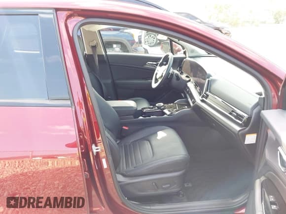 ✅ 2025 Kia Sportage SX-Prestige • VIN: KNDPXCDG6S7190884 • Лот: 42936654. Опубликован ранее на IAAI с пробегом 5 453 миль. Бесплатный доступ к архиву аукционных продаж из США и подробный отчёт об истории автомобиля на DreamBid. Изображение 5.