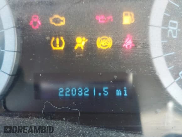 ✅ 2011 Ford Escape Hybrid • VIN: 1FMCU4K37BKC68370 • Lot: 41895193. Wystawiony na IAAI z przebiegiem 220 321 mil. Bezpłatny archiwum sprzedaży aukcyjnych z USA i szczegółowy raport historii pojazdu na DreamBid. Zdjęcie 16.